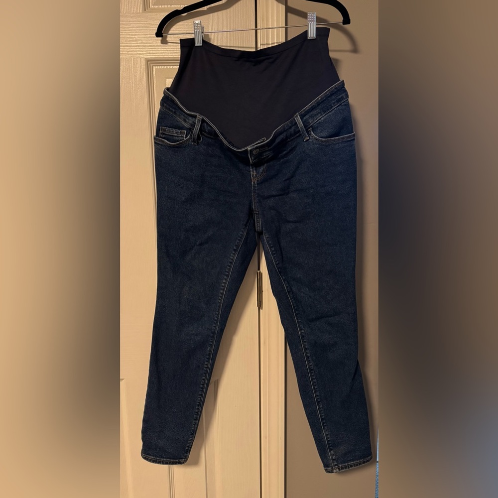 Old Navy Maternity Premium Full Panel Rockstar Super Skinny Jeans